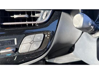 Toyota C-HR 1.8 Hybrid Design 5dr CVT Hybrid Hatchback