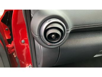 Nissan Juke 1.6 Hybrid N-Connecta 5dr Auto Hybrid Hatchback