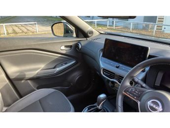 Nissan Juke 1.0 DiG-T N-Connecta 5dr DCT Petrol Hatchback