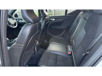 Volvo XC40 1.5 T4 Recharge PHEV R DESIGN 5dr Auto Estate
