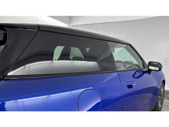 MINI Cooper 160kW SE Exclusive 54kWh 3dr Auto Electric Hatchback