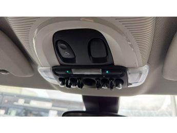 MINI Countryman 1.5 Cooper 5dr Auto [Chili/Nav+ Pack] Petrol Hatchback