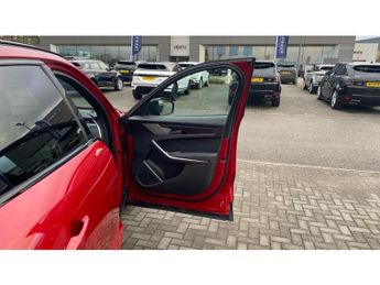 Jaguar F-Pace 2.0 D200 R-Dynamic Black 5dr Auto AWD Diesel Estate