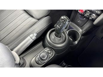 MINI Hatchback 1.5 Cooper Exclusive 3dr Auto Petrol Hatchback