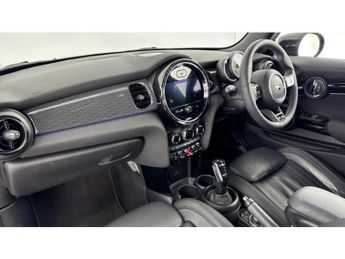 MINI Hatchback 1.5 Cooper Exclusive 3dr Auto Petrol Hatchback