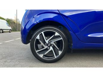Hyundai i10 1.0 MPi Premium 5dr Auto Petrol Hatchback