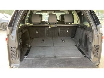 Land Rover Discovery 3.0 D300 Dynamic SE 5dr Auto Diesel Station Wagon