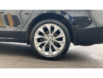 Skoda Superb 1.5 TSI e-TEC SE L 5dr DSG Petrol Hatchback