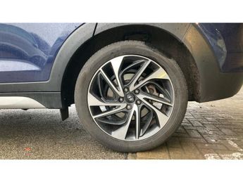 Hyundai TUCSON 2.0 CRDi 48V MHD Premium SE 5dr 4WD DCT Diesel Estate