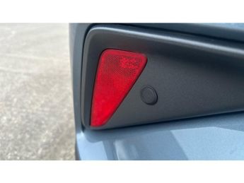 Toyota C-HR 2.0 Hybrid Dynamic 5dr CVT Hybrid Hatchback