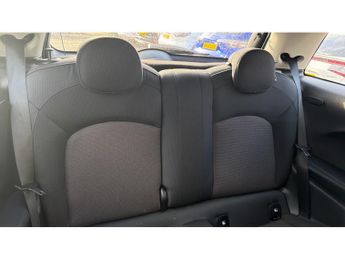MINI Hatchback 1.5 Cooper Classic 3dr Auto Petrol Hatchback