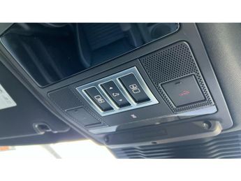 Land Rover Discovery 3.0 D300 R-Dynamic HSE 5dr Auto Diesel Station Wagon