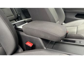 Volkswagen Golf 85kW e-Golf 5dr Auto Electric Hatchback