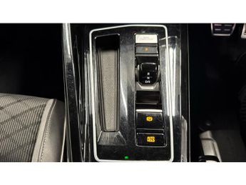 Volkswagen Golf 1.5 eTSI 150 R-Line 5dr DSG Petrol Hatchback