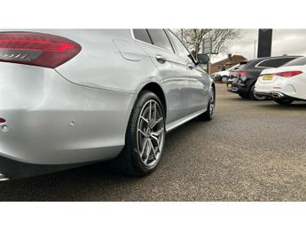 Mercedes-Benz E-Class E300d 4Matic AMG Line Premium 4dr 9G-Tronic Diesel Saloon