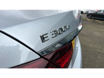 Mercedes-Benz E-Class E300d 4Matic AMG Line Premium 4dr 9G-Tronic Diesel Saloon