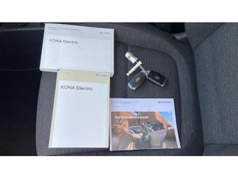 Hyundai KONA 100kW Premium 39kWh 5dr Auto Electric Hatchback