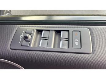 Land Rover Discovery 3.0 D300 Metropolitan Edition 5dr Auto Diesel Station Wagon