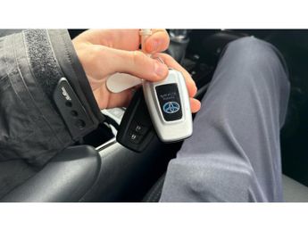 Toyota C-HR 1.8 Hybrid Design 5dr CVT Hybrid Hatchback