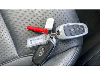 Hyundai TUCSON 1.6 TGDi 48V MHD 180 Ultimate 5dr 4WD DCT Petrol Estate