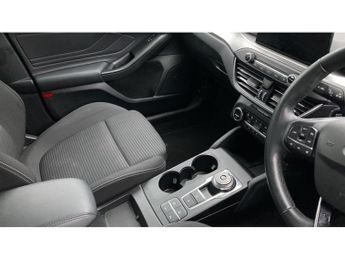 Ford Focus 1.0 EcoBoost 125 Titanium 5dr Auto Petrol Hatchback