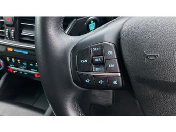 Ford Focus 1.0 EcoBoost 125 Titanium 5dr Auto Petrol Hatchback