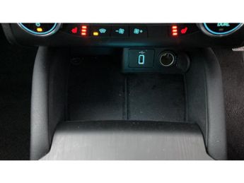 Ford Focus 1.0 EcoBoost 125 Titanium 5dr Auto Petrol Hatchback