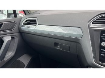 Volkswagen Tiguan 1.5 TSI 150 Life 5dr DSG Petrol Estate
