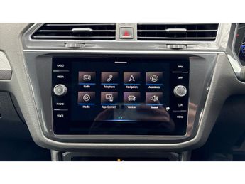 Volkswagen Tiguan Allspace 1.5 TSI Life 5dr DSG Petrol Estate