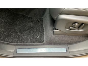 Land Rover Discovery 3.0 D350 Dynamic HSE 5dr Auto Diesel Station Wagon
