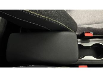 Renault Captur 1.6 E-Tech Full Hybrid 145 Techno 5dr Auto Hybrid Hatchback