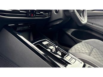 Volkswagen Golf 1.5 eTSI 150 R-Line 5dr DSG Petrol Hatchback