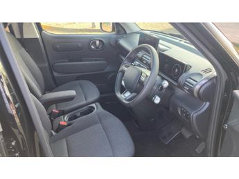 Hyundai INSTER 85kW 02 49kWh 5dr Auto Electric Hatchback