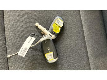 Hyundai INSTER 85kW 02 49kWh 5dr Auto Electric Hatchback