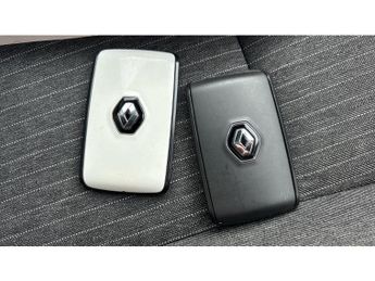 Renault Clio 1.6 E-TECH full hybrid 145 Techno 5dr Auto Hybrid Hatchback