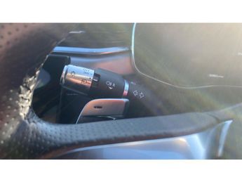 Jaguar F-Pace 2.0 D200 R-Dynamic SE 5dr Auto AWD Diesel Estate