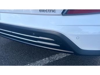 Hyundai KONA 100kW Premium 39kWh 5dr Auto Electric Hatchback