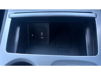 Hyundai KONA 100kW Premium 39kWh 5dr Auto Electric Hatchback