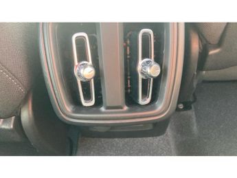 Volvo XC40 2.0 B3P Plus Dark 5dr Auto Petrol Estate