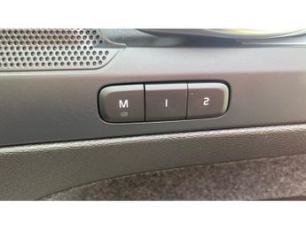 Volvo XC40 2.0 B3P Plus Dark 5dr Auto Petrol Estate