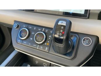 Land Rover Defender 3.0 D300 HSE 110 5dr Auto Diesel Estate