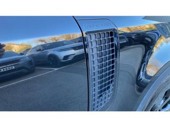 Land Rover Defender 3.0 D300 HSE 110 5dr Auto Diesel Estate