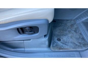 Land Rover Defender 3.0 D300 HSE 110 5dr Auto Diesel Estate