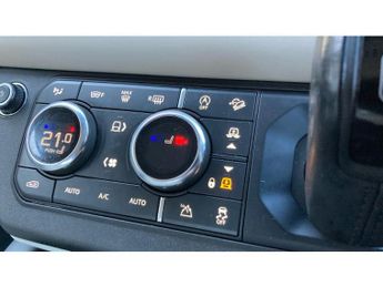 Land Rover Defender 3.0 D300 HSE 110 5dr Auto Diesel Estate