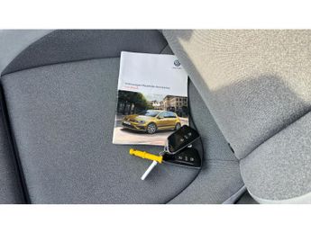 Volkswagen ID.3 150kW Tour Pro S 77kWh 5dr Auto Electric Hatchback