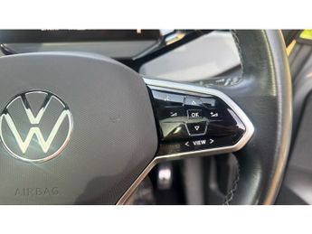 Volkswagen ID.3 150kW Family Pro Performance 58kWh 5dr Auto Electric Hatchback