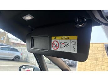 Volkswagen ID.3 150kW Family Pro Performance 58kWh 5dr Auto Electric Hatchback