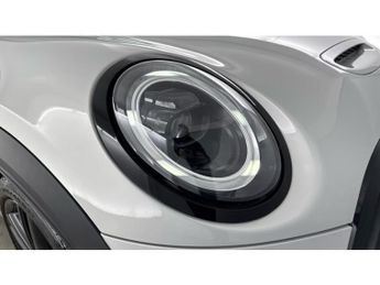 MINI Hatchback 2.0 Cooper S Sport 3dr Auto [Nav Pack] Petrol Hatchback