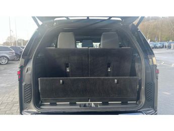 Land Rover Discovery 3.0 D300 R-Dynamic HSE 5dr Auto Diesel Station Wagon