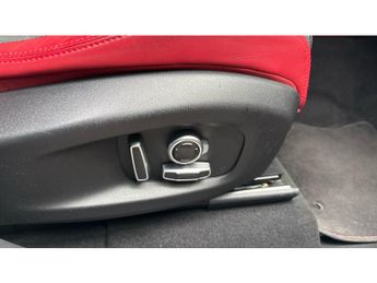 Jaguar F-Pace 5.0 V8 550 SVR 5dr Auto AWD Petrol Estate
